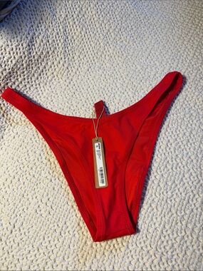 Skims swim